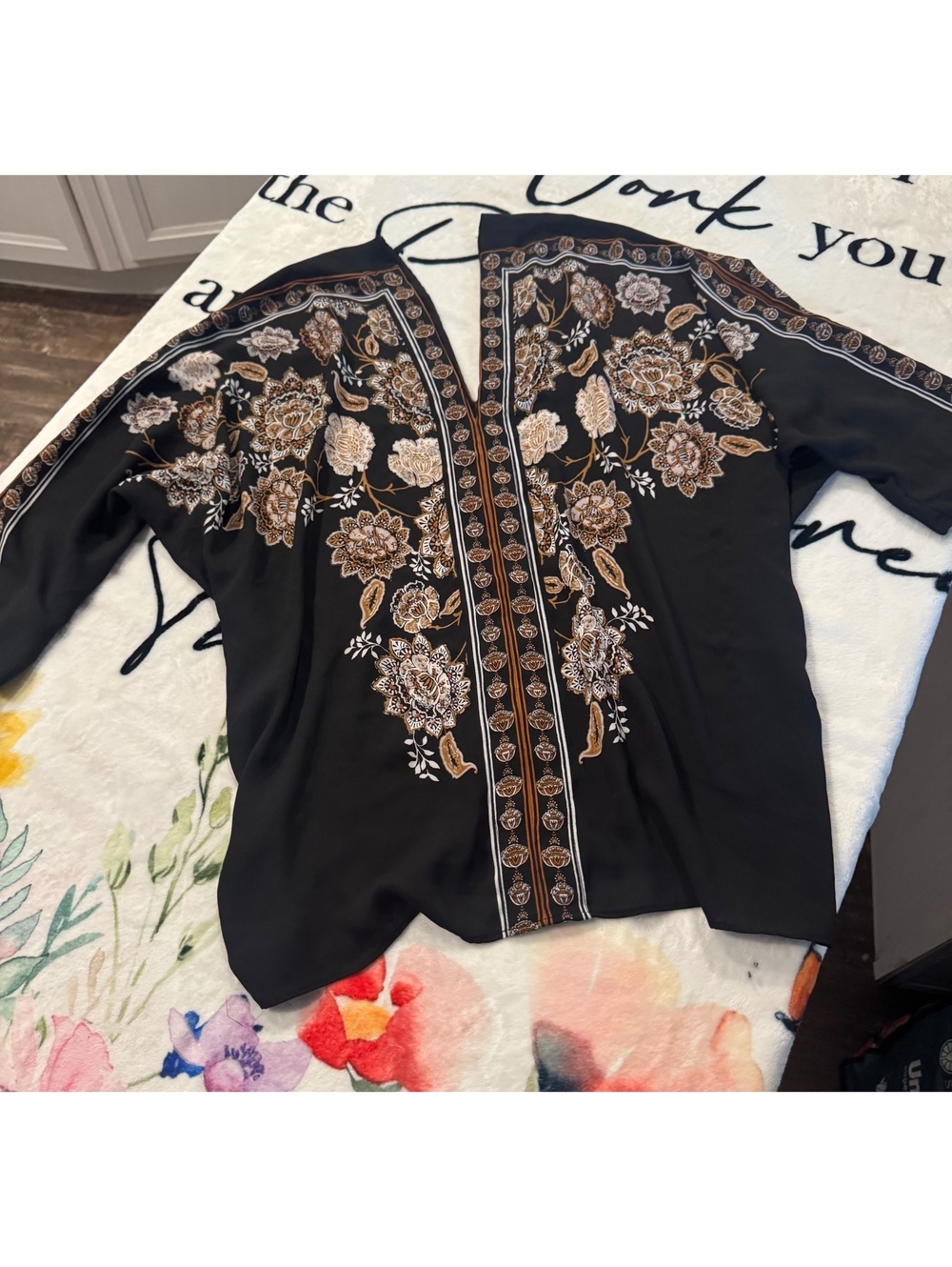 Rose & Olive Women's Black Floral Print Popover Blouse, Size L